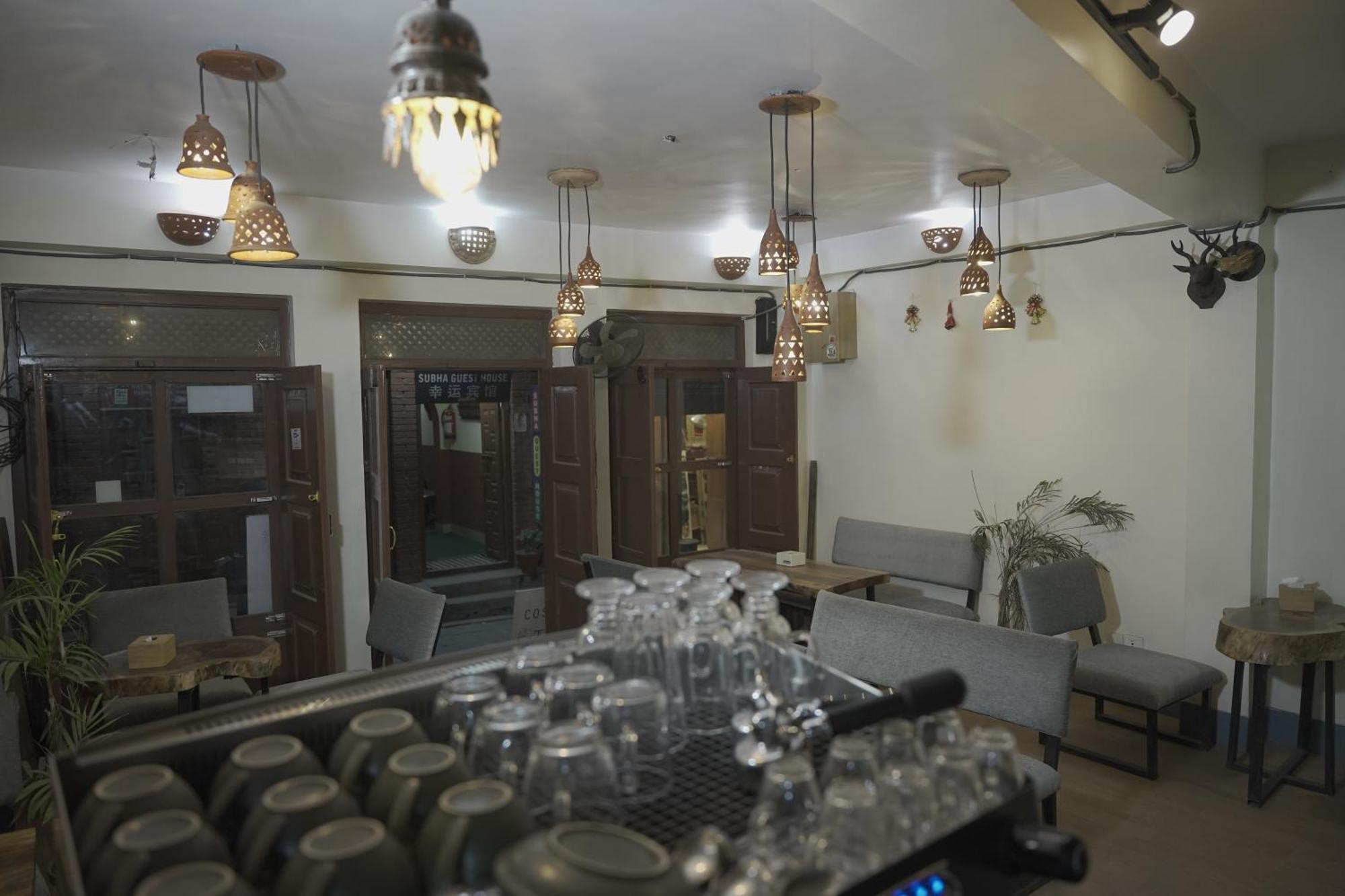 Cosy Hotel Bhaktapur Exterior foto