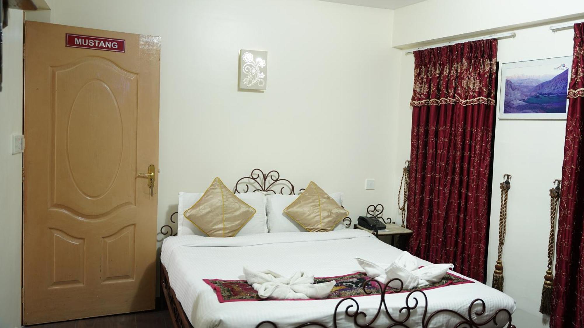 Cosy Hotel Bhaktapur Exterior foto