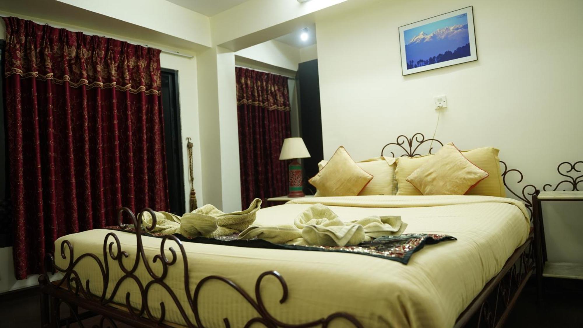Cosy Hotel Bhaktapur Exterior foto