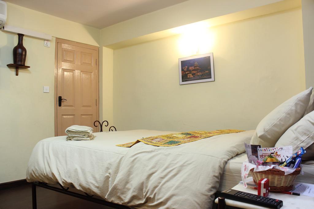 Cosy Hotel Bhaktapur Exterior foto